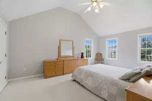 38 Trowbridge Ln, Shrewsbury, MA 01545 - Photo 18