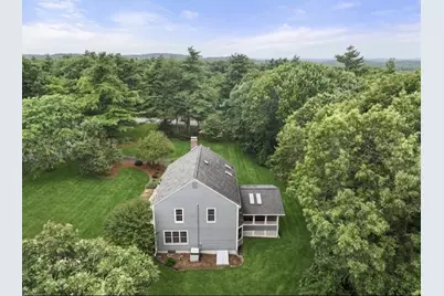24 Longwood Dr, Hopkinton, MA 01748 - Photo 6