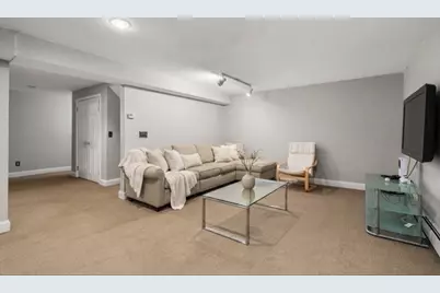 24 Longwood Dr, Hopkinton, MA 01748 - Photo 38