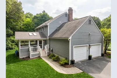 24 Longwood Dr, Hopkinton, MA 01748 - Photo 2