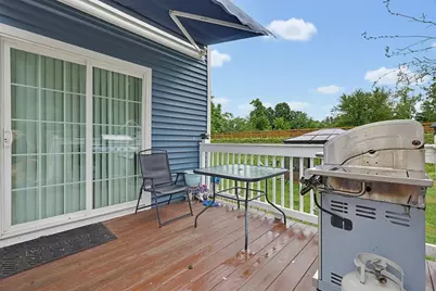 141 Otis, Westfield, MA 01085 - Photo 12