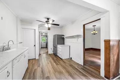 32 Marsden St, Springfield, MA 01109 - Photo 10