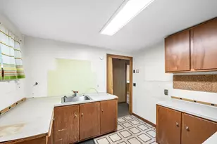 32 Marsden St, Springfield, MA 01109 - Photo 36