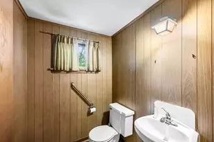 32 Marsden St, Springfield, MA 01109 - Photo 34