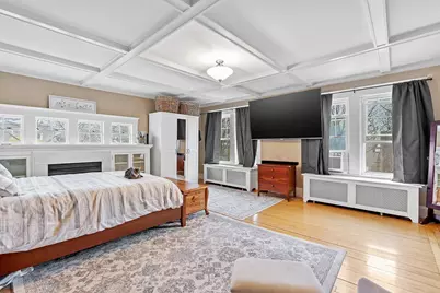 2-4 Chisholm Ln #3, Boston, MA 02131 - Photo 8