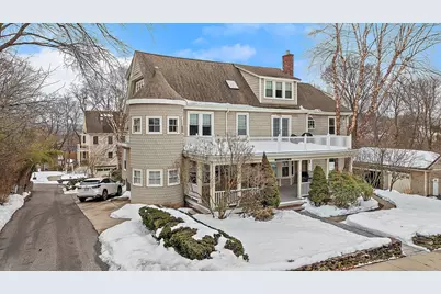2-4 Chisholm Ln #3, Boston, MA 02131 - Photo 12