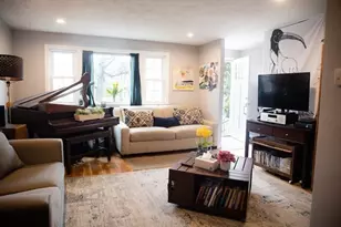 23 Ledge Hill, Boston, MA 02132 - Photo 2