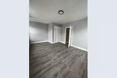 12 Bellevue St #2, Lowell, MA 01851 - Photo 6