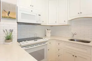 666 Main St, Winchester, MA 01890 - Photo 10