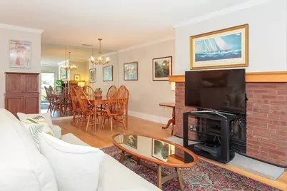 666 Main Street #207, Winchester, MA 01890 - Photo 6