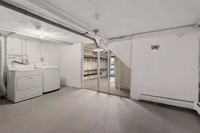 136A Belgrade Ave, Boston, MA 02131 - Photo 30