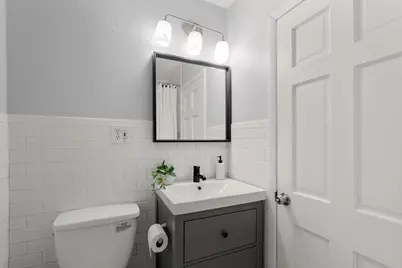 136A Belgrade Ave, Boston, MA 02131 - Photo 18