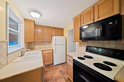 38 Roseen Rd, Holbrook, MA 02343 - Photo 8