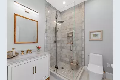 25 Bay State Rd #1, Boston, MA 02215 - Photo 16