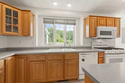 29 Hadley Road, Pepperell, MA 01463 - Photo 8