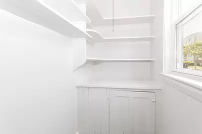 21 Bradwood St, Boston, MA 02131 - Photo 14