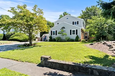 5 Macarthur Circle, Swampscott, MA 01907 - Photo 36