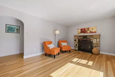 39 Maple Circle, Shrewsbury, MA 01545 - Photo 4
