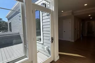 104-106 Warren, Boston, MA 02134 - Photo 16
