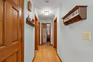 109 Hale Rd, Hubbardston, MA 01452 - Photo 26