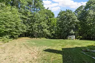 109 Hale Rd, Hubbardston, MA 01452 - Photo 14