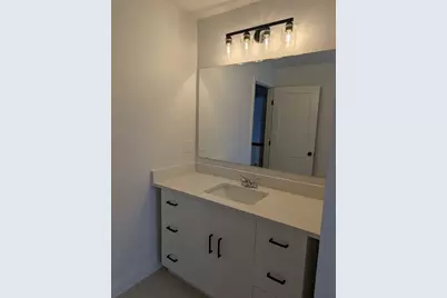 778 Main St #8, Leicester, MA 01524 - Photo 18