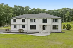 23 Bens Way, Hopedale, MA 01747 - Photo 2