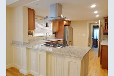 109 Fayette St #2, Watertown, MA 02472 - Photo 4