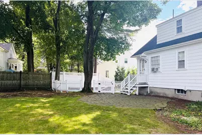 308 Webster St, Needham, MA 02494 - Photo 22