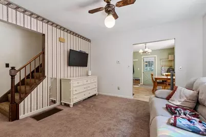 2 Williams Street, Templeton, MA 01436 - Photo 6