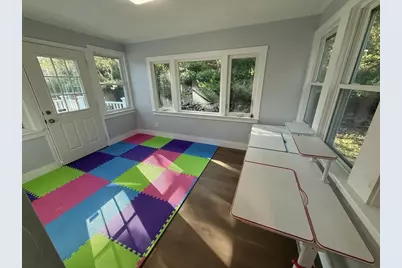 25 Berkshire Dr, Winchester, MA 01890 - Photo 14