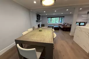 25 Berkshire Dr, Winchester, MA 01890 - Photo 10
