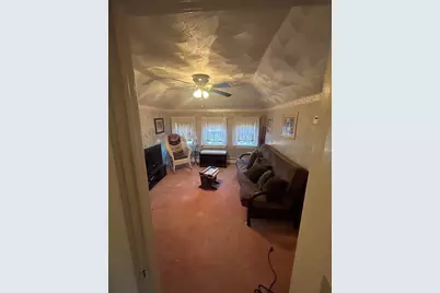 61 Catherine St, Chicopee, MA 01013 - Photo 18