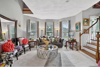 117 Church Street #UNIT 4, North Attleboro, MA 02760 - Photo 2