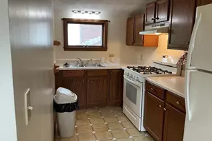 53 Melvin St, Wakefield, MA 01880 - Photo 4