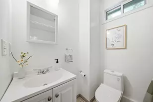 14 Fairmont St, Cambridge, MA 02139 - Photo 18