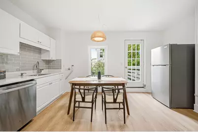 14 Fairmont St #2, Cambridge, MA 02139 - Photo 4