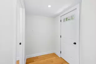 90 W Carpenter St, Attleboro, MA 02703 - Photo 22