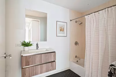 10 Farnsworth St #3B, Boston, MA 02210 - Photo 10