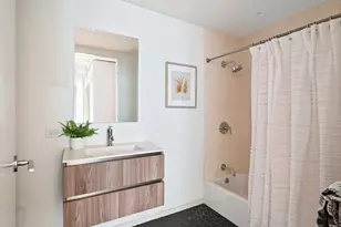 10 Farnsworth St, Boston, MA 02210 - Photo 10