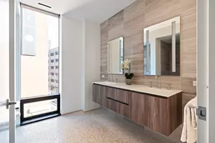 10 Farnsworth St, Boston, MA 02210 - Photo 8