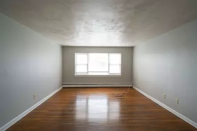 949 Hampden Street #3A, Holyoke, MA 01040 - Photo 6
