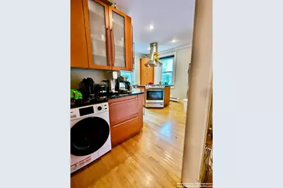 315 Harvard St #2, Cambridge, MA 02139 - Photo 12