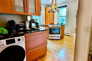 315 Harvard St, Cambridge, MA 02139 - Photo 12