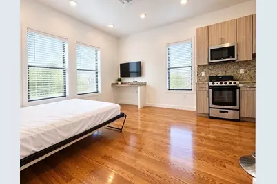 9 Sixth St #8, Chelsea, MA 02150 - Photo 4