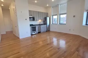 64 Market St, Lynn, MA 01901 - Photo 2