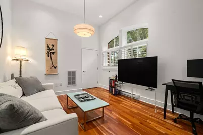 2430 Beacon St #105, Boston, MA 02467 - Photo 6
