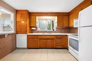 11 Lyndale Rd, Worcester, MA 01606 - Photo 22