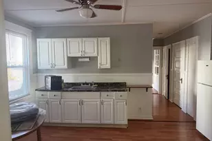 68 Pilling St, Haverhill, MA 01832 - Photo 10