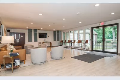 33 Lake Street, Peabody, MA 01960 - Photo 32